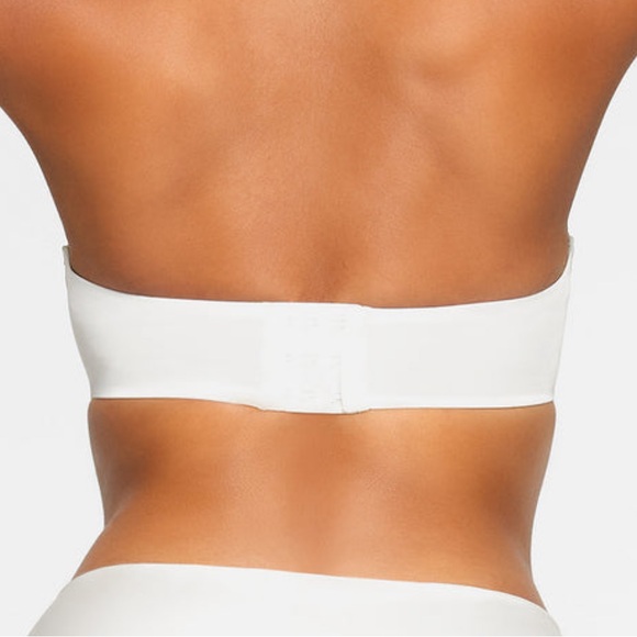 SKIMS Body wireless strapless bra NWT MARBLE WHITE 34DD (sk0018) - Picture 3 of 5
